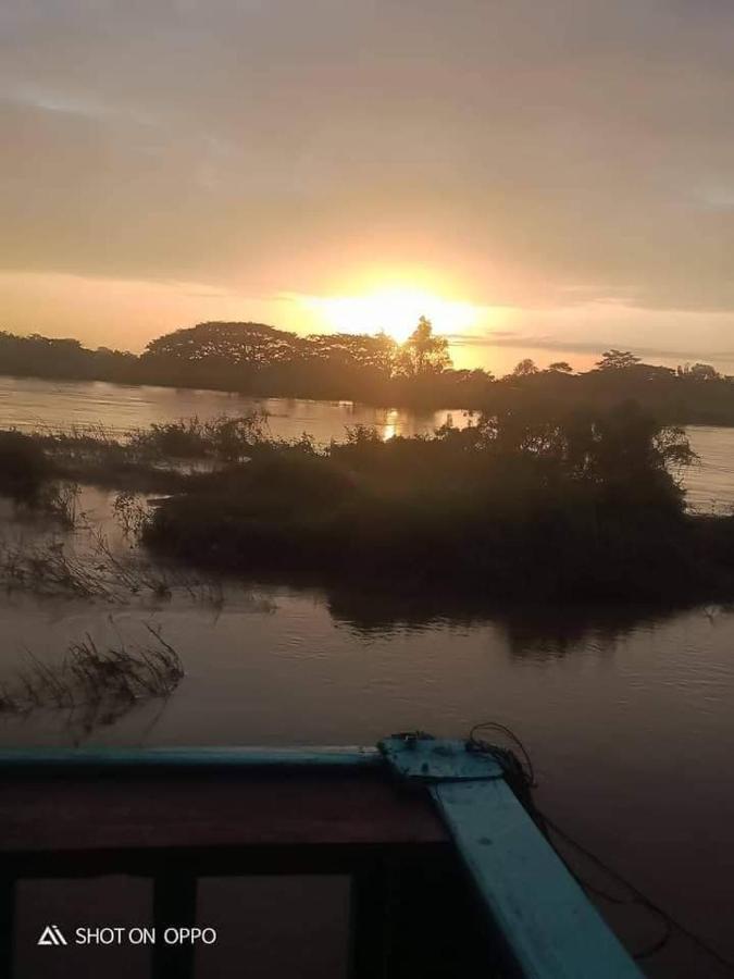 Sompong Sunset View Guest House Ban Dondét Eksteriør billede